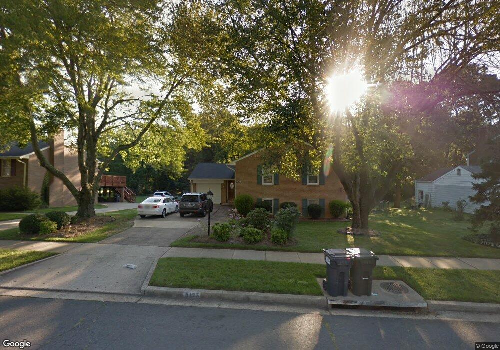 5125 Portsmouth Rd, Fairfax, VA 22032 - photo 1