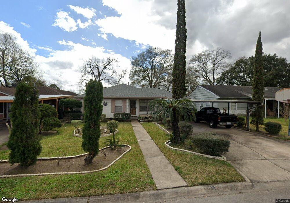 4046 Sue Ellen St, Houston, TX 77087 - photo 1