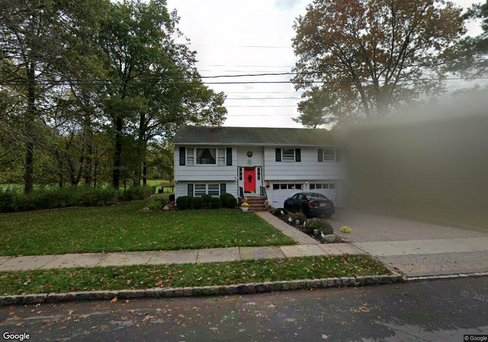 64 Parrott Mill Rd, Chatham, NJ 07928 - photo 1