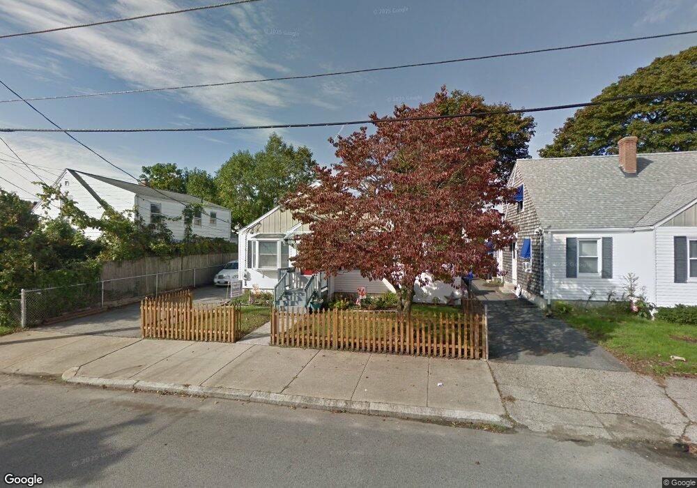 396 Grand Ave, Pawtucket, RI 02861 - photo 1