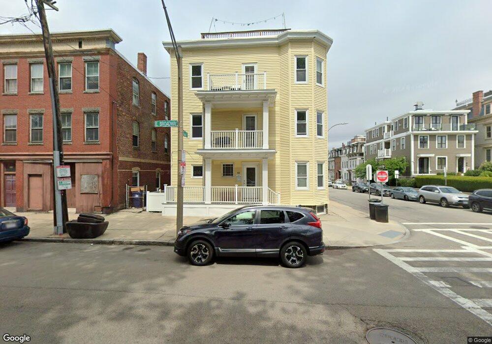 922 E Broadway unit 2, Boston, MA 02127 - photo 1