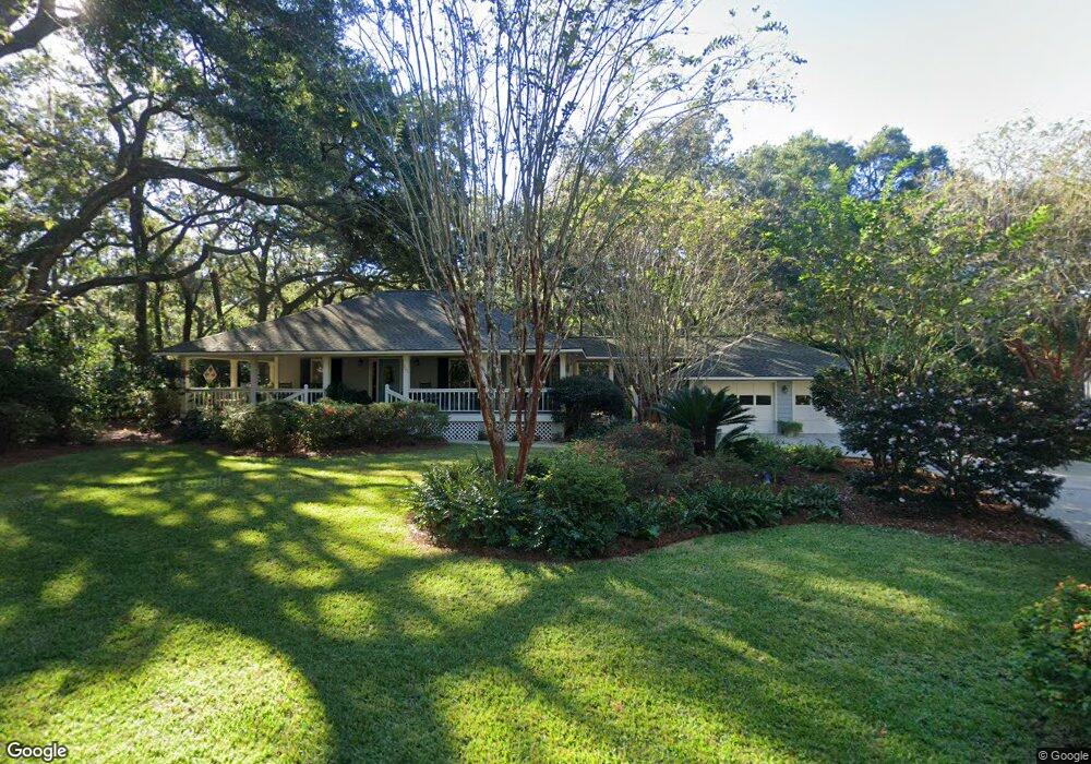 203 Settlers Rd, Saint Simons Island, GA 31522 - photo 1
