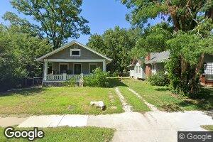 121 E 19th St, Lawrence, KS 66046