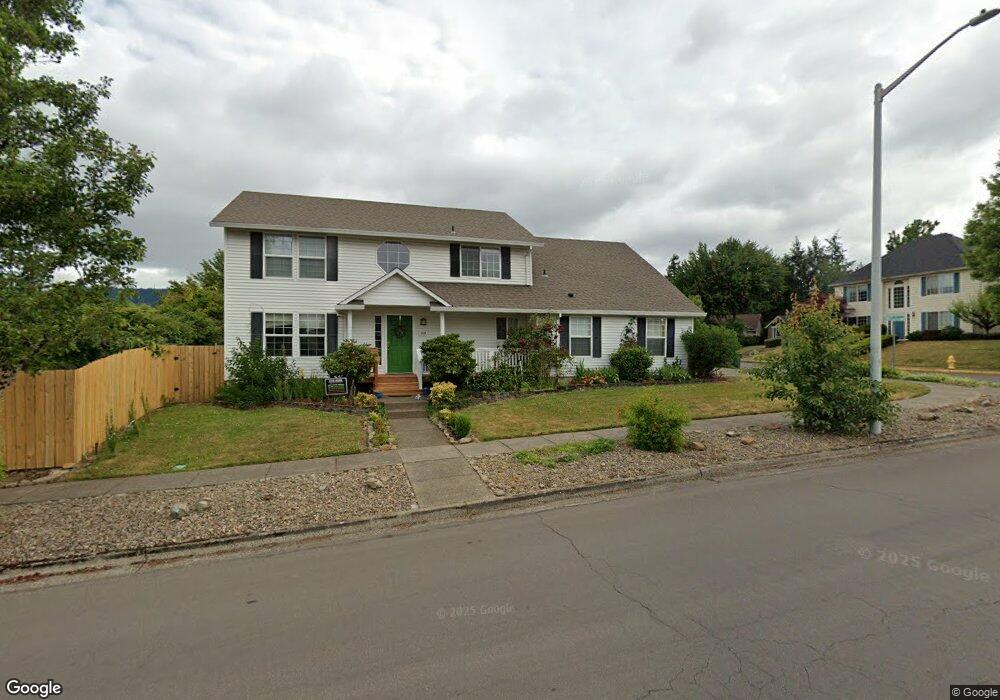 409 E Edgewood Dr, Newberg, OR 97132 - photo 1