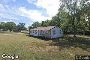 300 S Hyde St, Windsor, MO 65360
