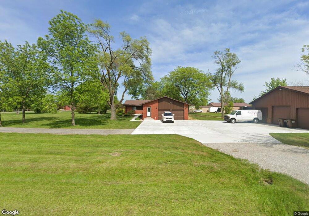 1556 Indian Trail Rd, Carleton, MI 48117 - photo 1