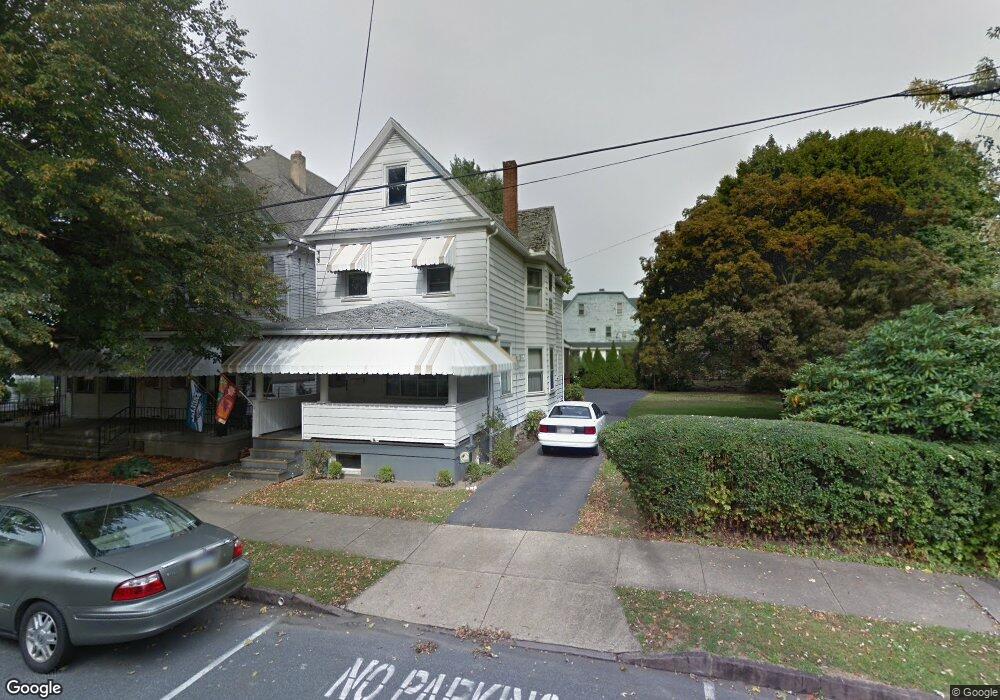 17 Oak St, Wilkes Barre, PA 18702 - photo 1