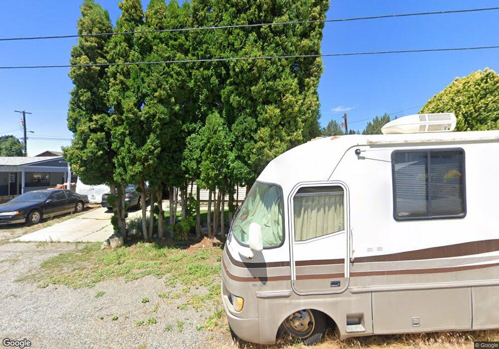 1815 Carl St NE, East Wenatchee, WA 98802 - photo 1