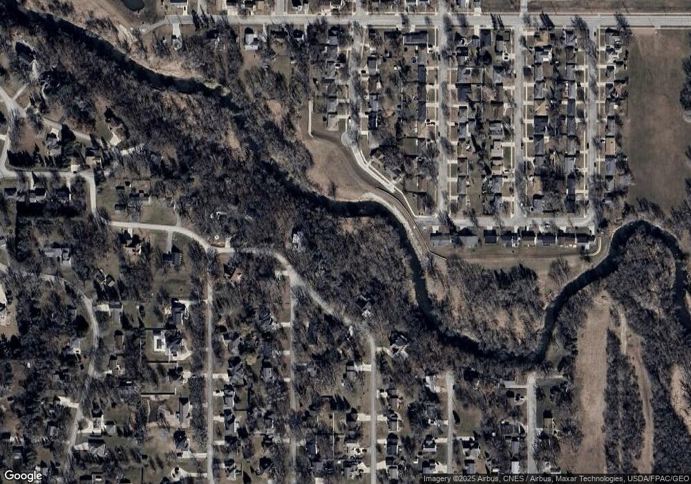 1810 11th Ave SW, Austin, MN 55912 - photo 1