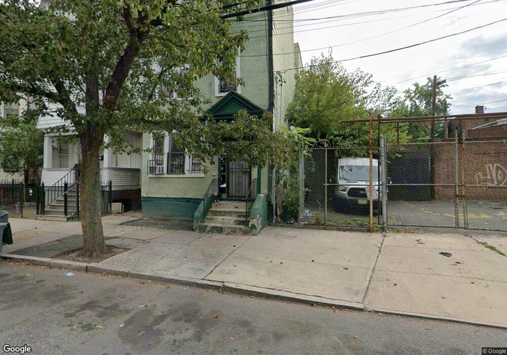 548 S 20th St unit 2, Newark, NJ 07103 - photo 1