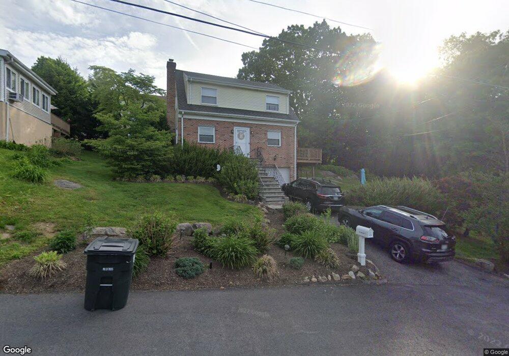 810 Main St E, West Harrison, NY 10604 - photo 1