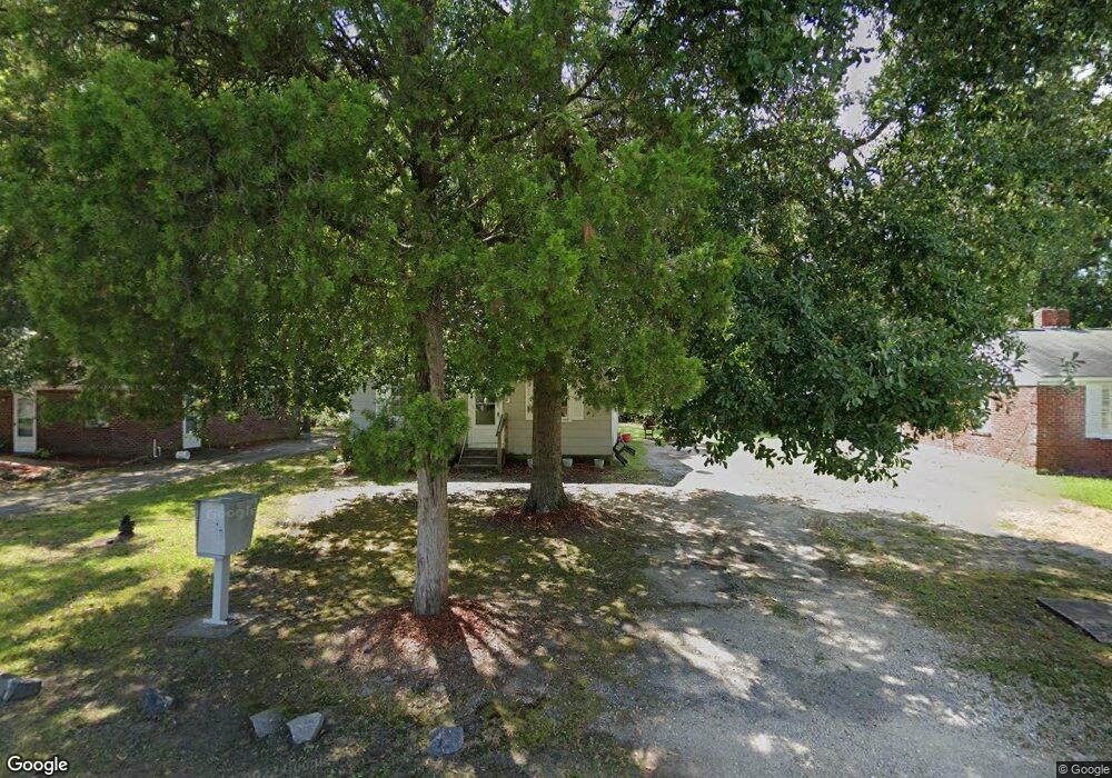 917 Central Dr, West Columbia, SC 29169 - photo 1