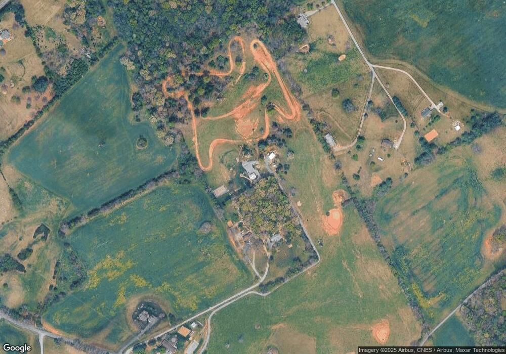 539 Mount Pisgah Rd, Mount Sidney, VA 24467 - photo 1