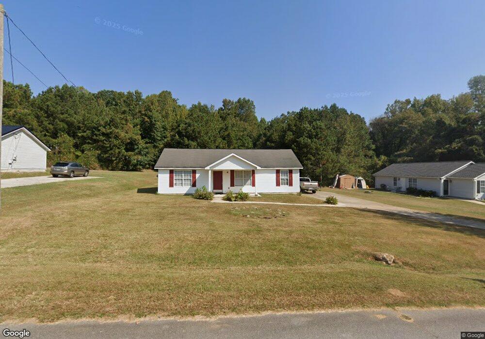 124 Hickory Ln, Carrollton, GA 30116 - photo 1