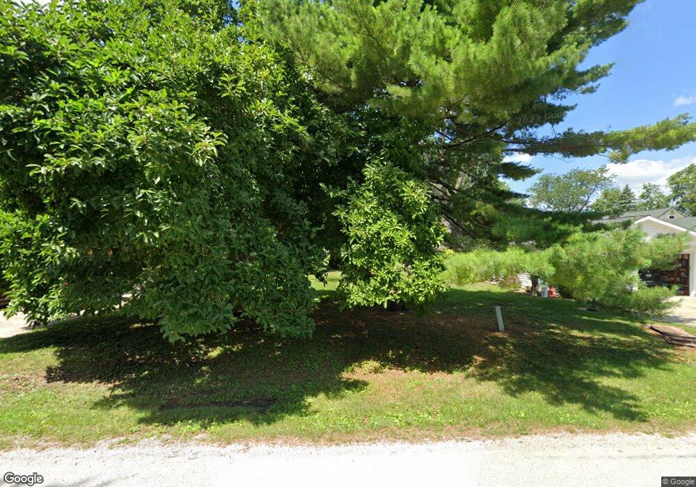 405 S Harrison St, Philo, IL 61864 - photo 1