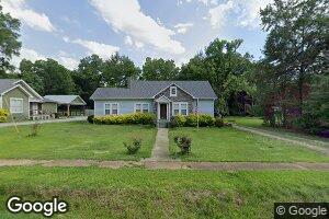 722 Main St, Ecru, MS 38841