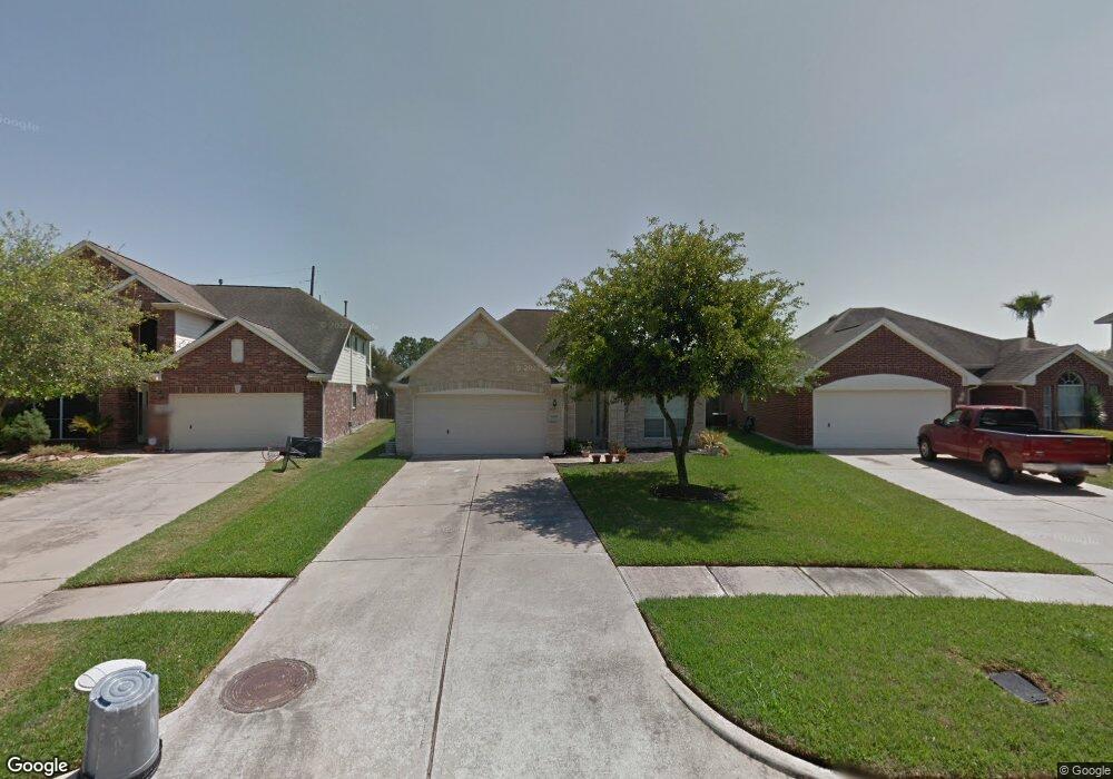 8962 Green Castle Way, Houston, TX 77095 - photo 1