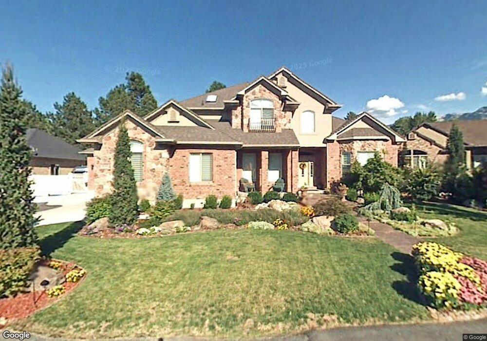 8253 Rossett Green Ln, Sandy, UT 84093 - photo 1