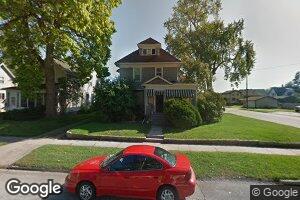 1402 N Main St, Oshkosh, WI 54901