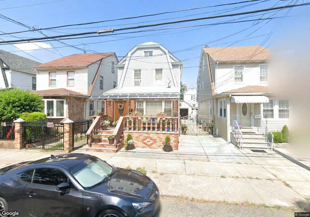 91-15 91-15 211th St, Hollis, NY 11423 - photo 1