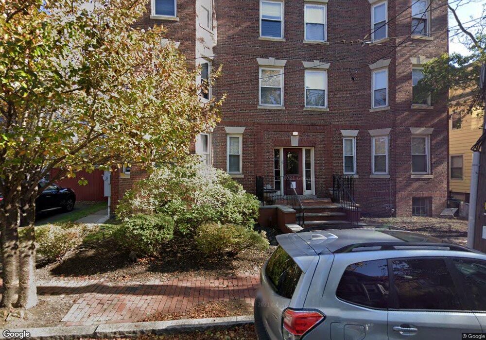 9 Fairfield St, Cambridge, MA 02140 - photo 1