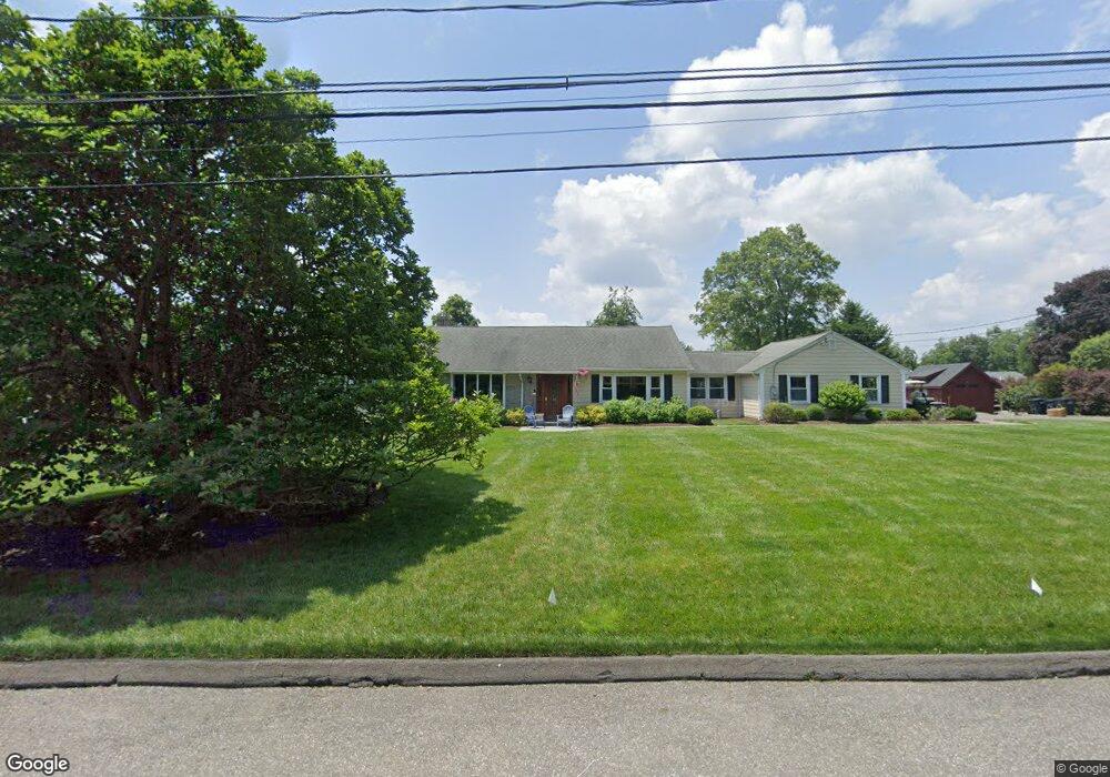 57 Jeanne Ct, Stamford, CT 06903 - photo 1