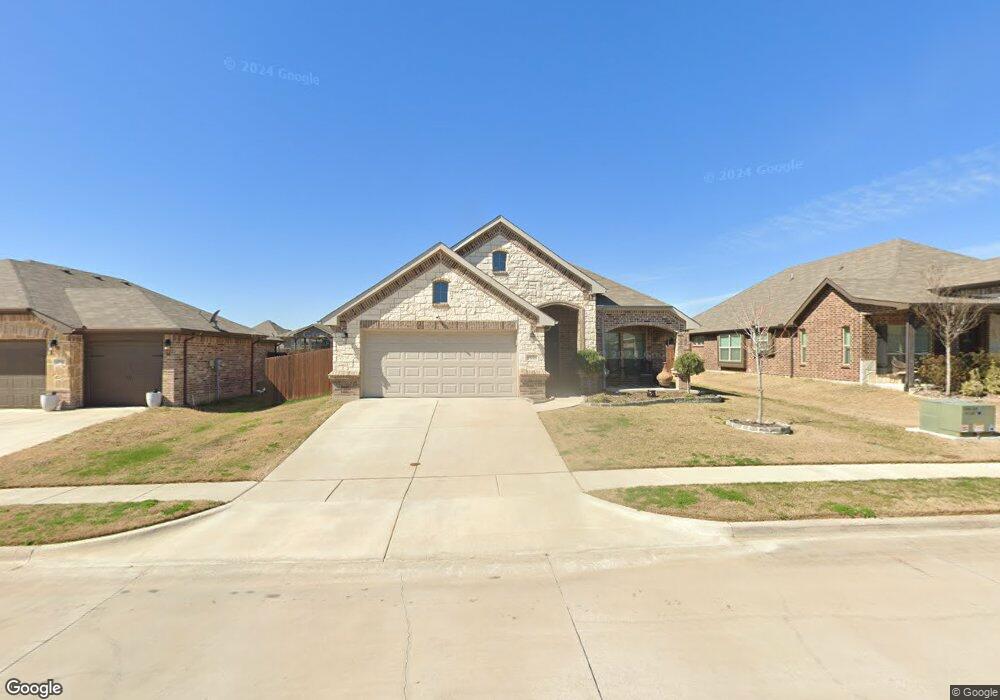 2520 Weatherford Heights Dr, Weatherford, TX 76087 - photo 1