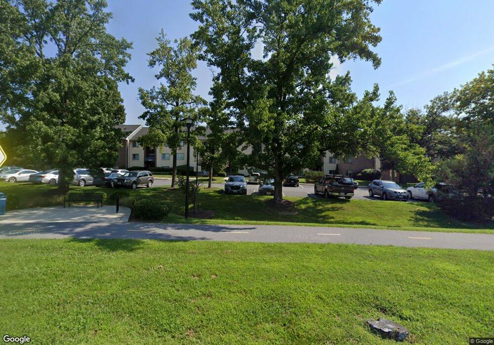 5015 Green Mountain Cir unit 6, Columbia, MD 21044 - photo 1