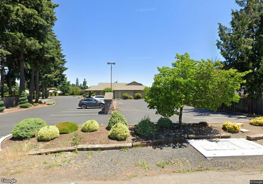 748 S Ivy St, Canby, OR 97013 - photo 1