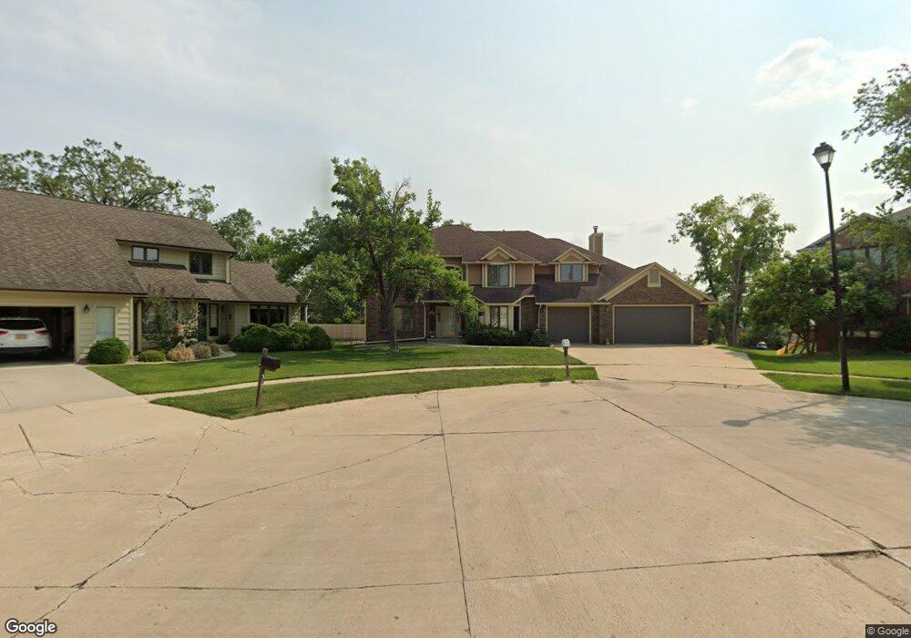 3171 Eagle Ct NE, Cedar Rapids, IA 52402 - photo 1