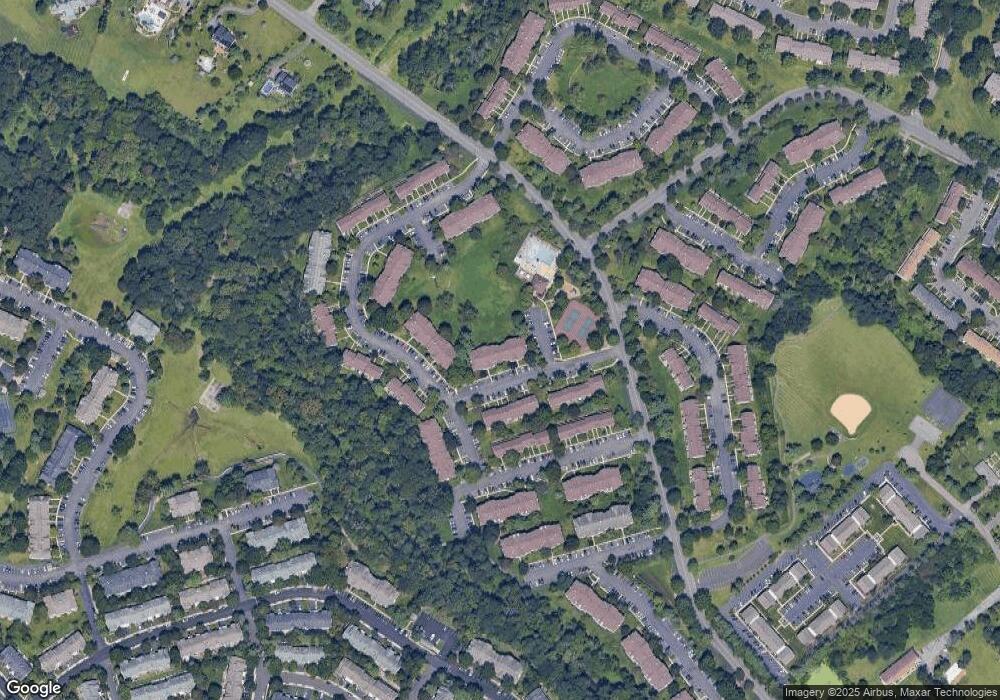 22 Bethany Ct, Franklin Park, NJ 08823 - photo 1