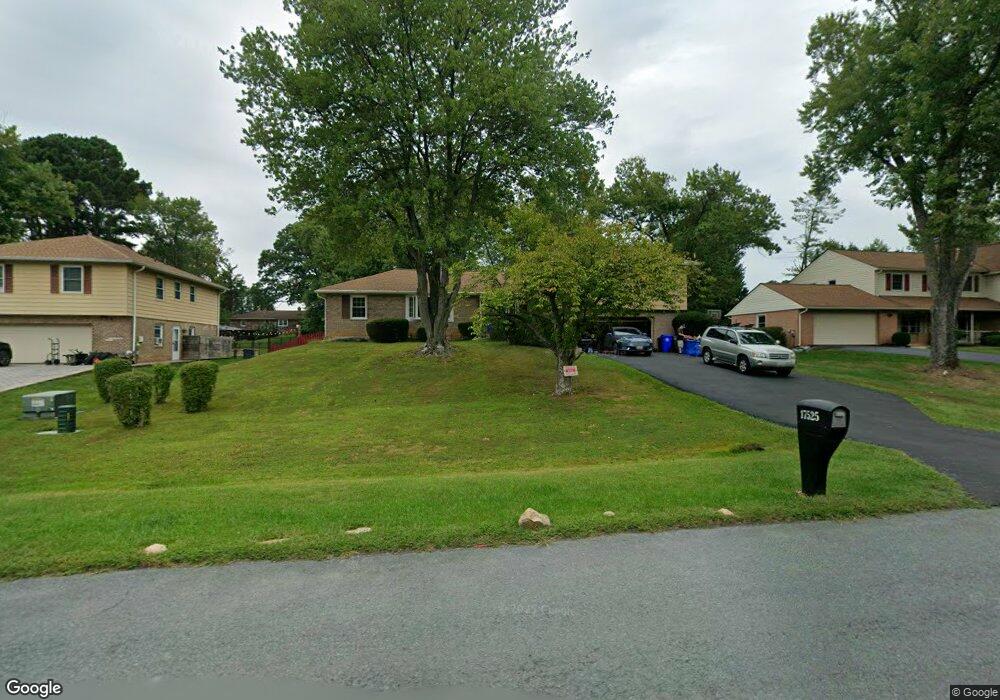 17525 Queen Elizabeth Dr, Olney, MD 20832 - photo 1