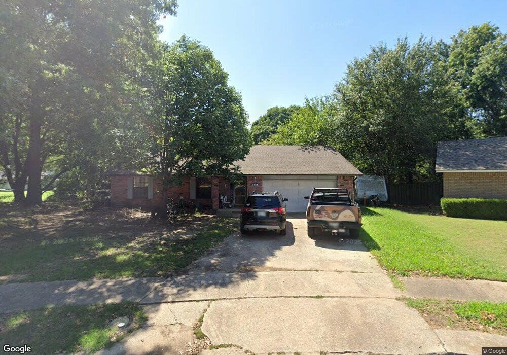 1105 W Vicksburg Place, Broken Arrow, OK 74011 - photo 1