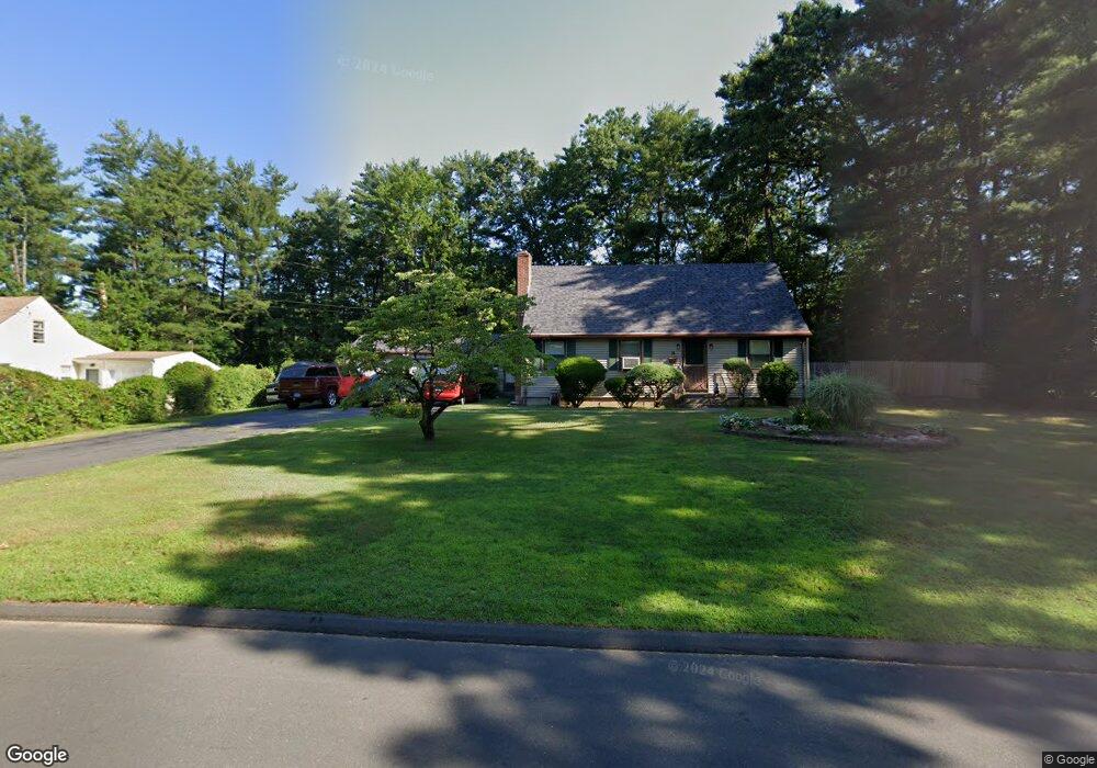 14 Pine Grove Rd, Bloomfield, CT 06002 - photo 1