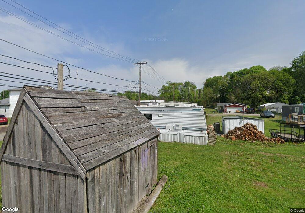 603 1/2 Willow St, Coshocton, OH 43812 - photo 1