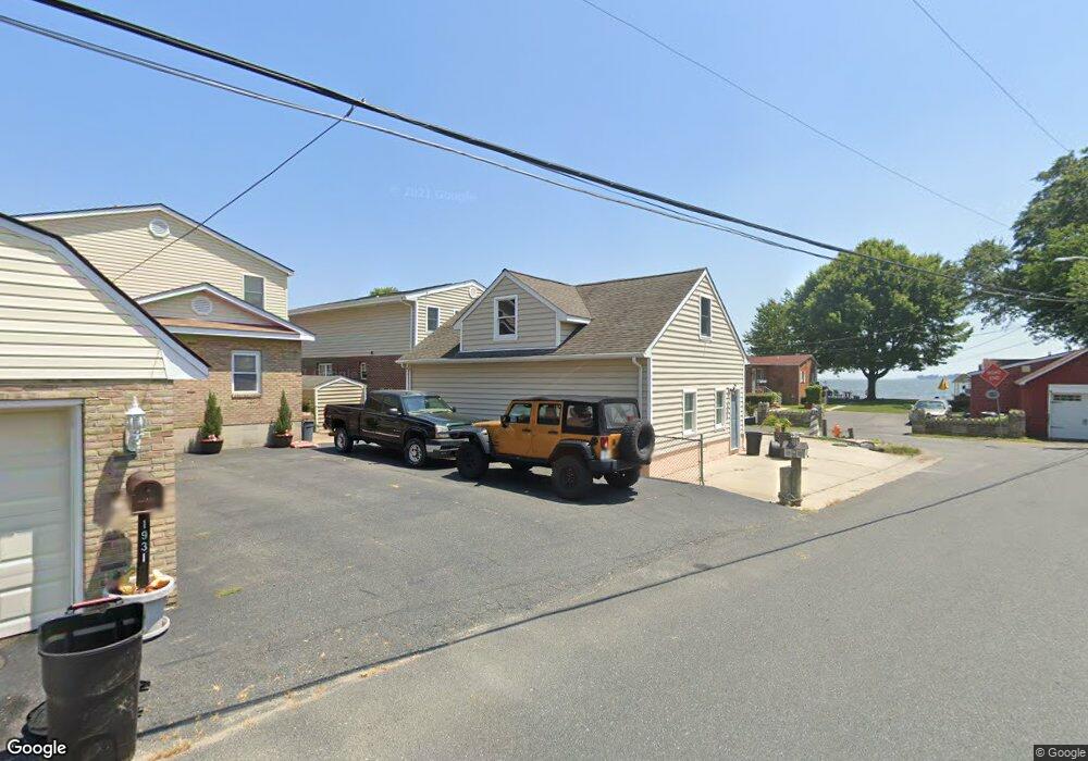 2008 Wilson Point Rd, Middle River, MD 21220 - photo 1