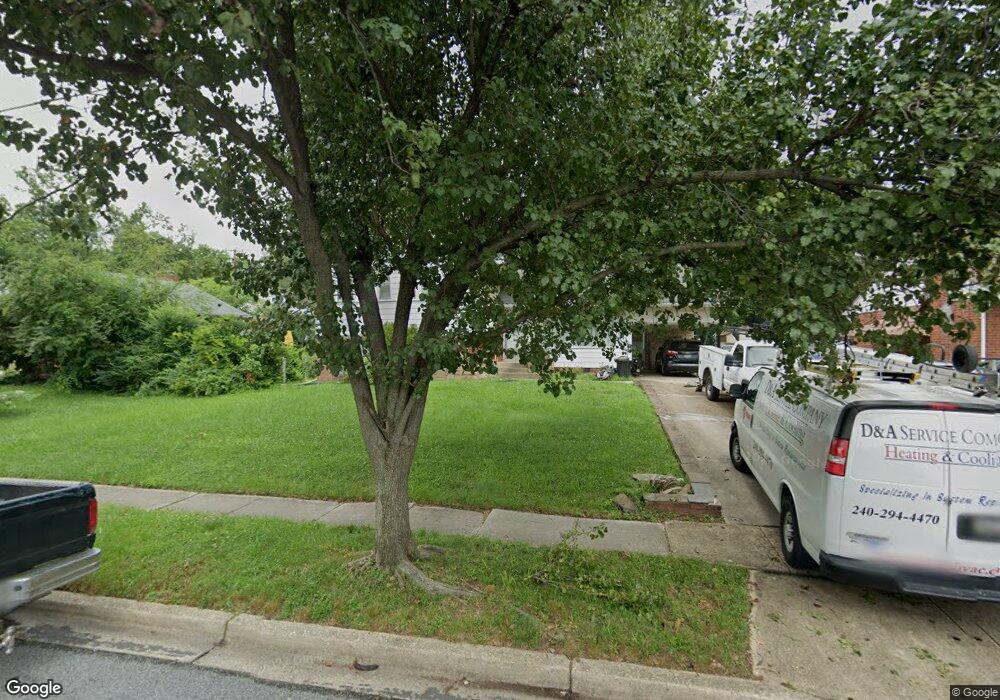 8402 Quintana St, New Carrollton, MD 20784 - photo 1