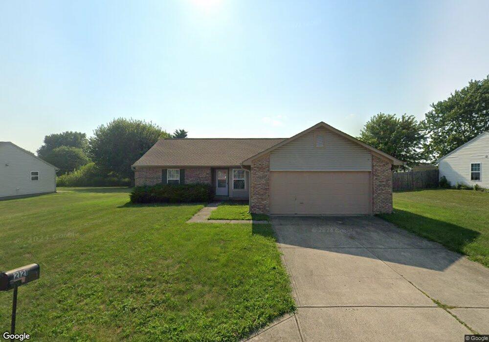2121 N Fleetwood Dr, Greensburg, IN 47240 - photo 1
