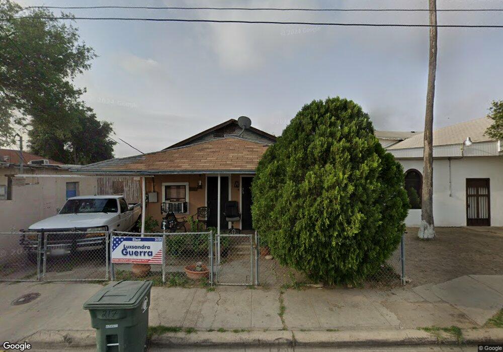 217 Park St, Laredo, TX 78040 - photo 1