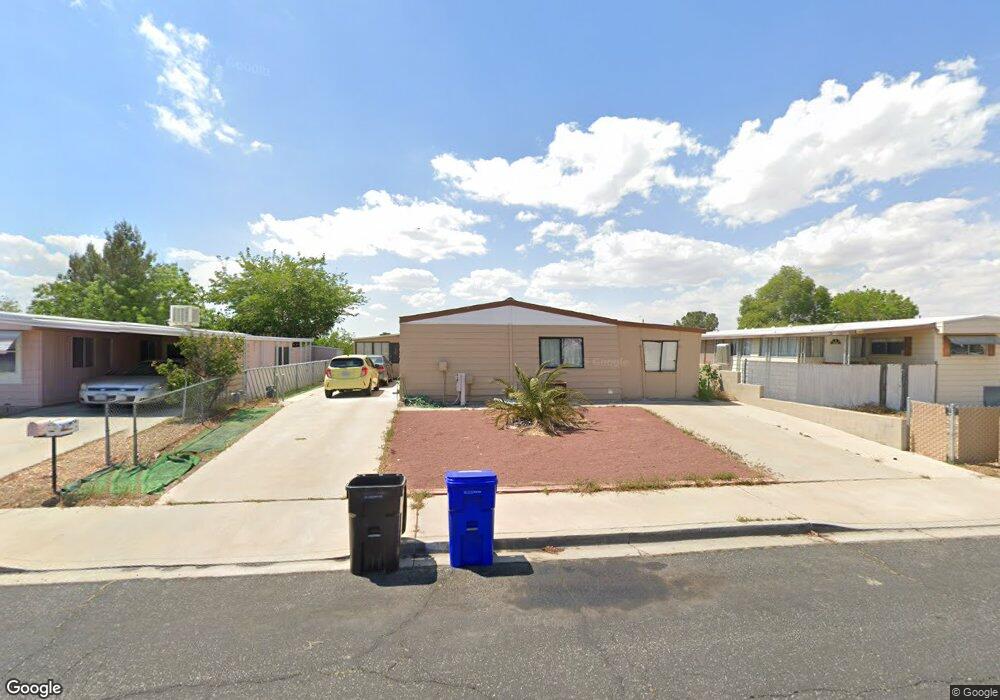 13894 Riviera Dr, Victorville, CA 92395 - photo 1