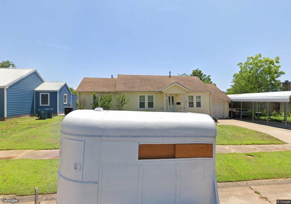 1013 E 5th St, Cushing, OK 74023 - photo 1