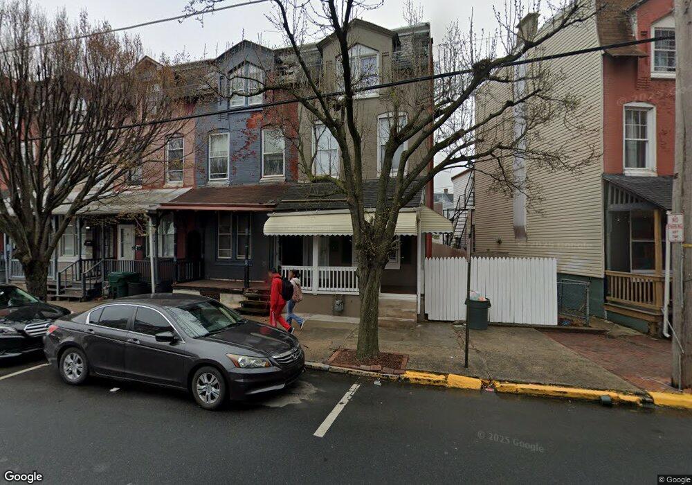 747 N 8th St, Reading, PA 19604 - photo 1