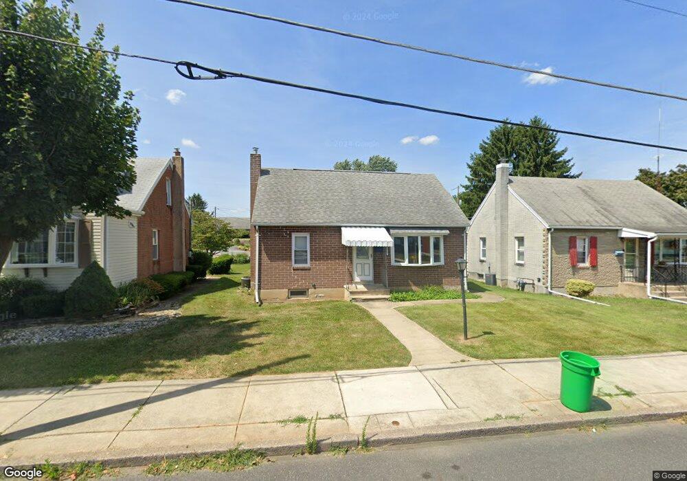 211 W Montgomery St unit 213, Allentown, PA 18103 - photo 1