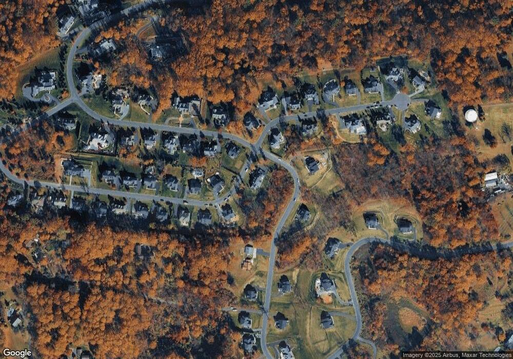 5030 Majestic Dr, Coopersburg, PA 18036 - photo 1