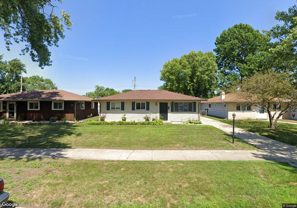 9413 Saric Dr, Highland, IN 46322 - photo 1