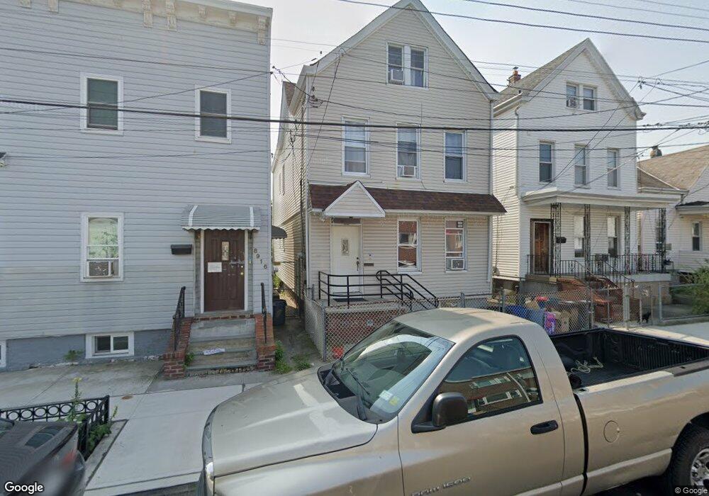 8914 97th Ave, Ozone Park, NY 11416 - photo 1