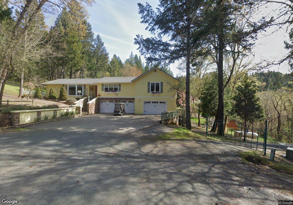 991 Shadow Hills Dr, Grants Pass, OR 97526 - photo 1