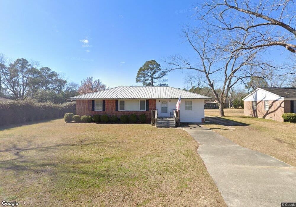 111 Central Dr, Vidalia, GA 30474 - photo 1