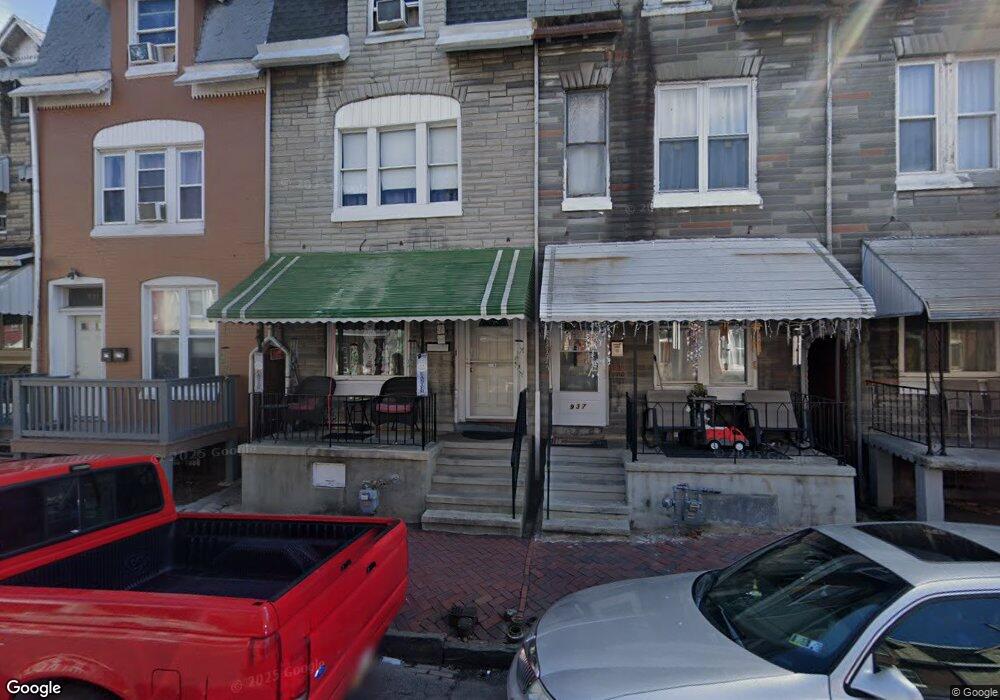 939 N 11th St, Reading, PA 19604 - photo 1