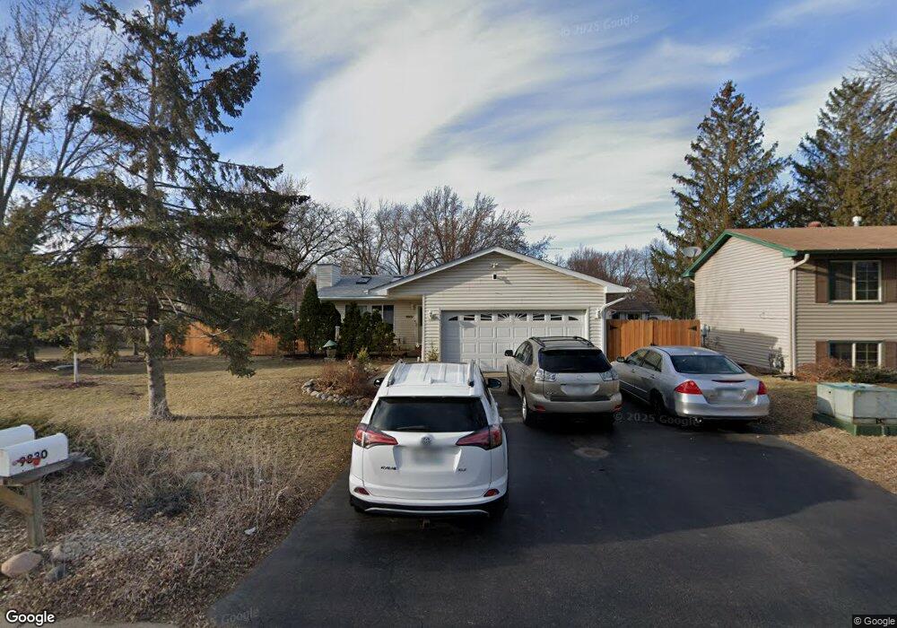 9830 98th Place N, Maple Grove, MN 55369 - photo 1